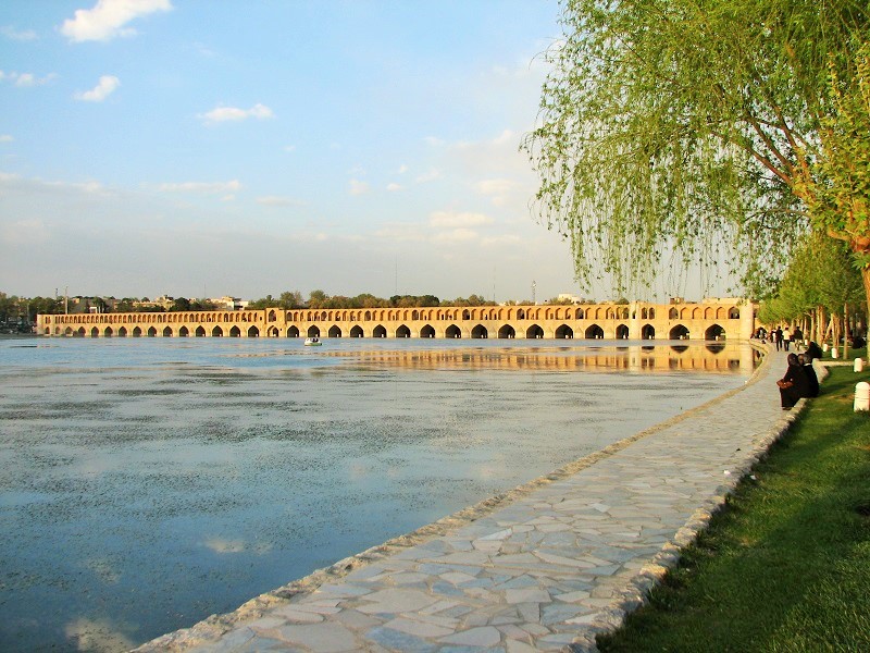 جاذبه های گردشگری